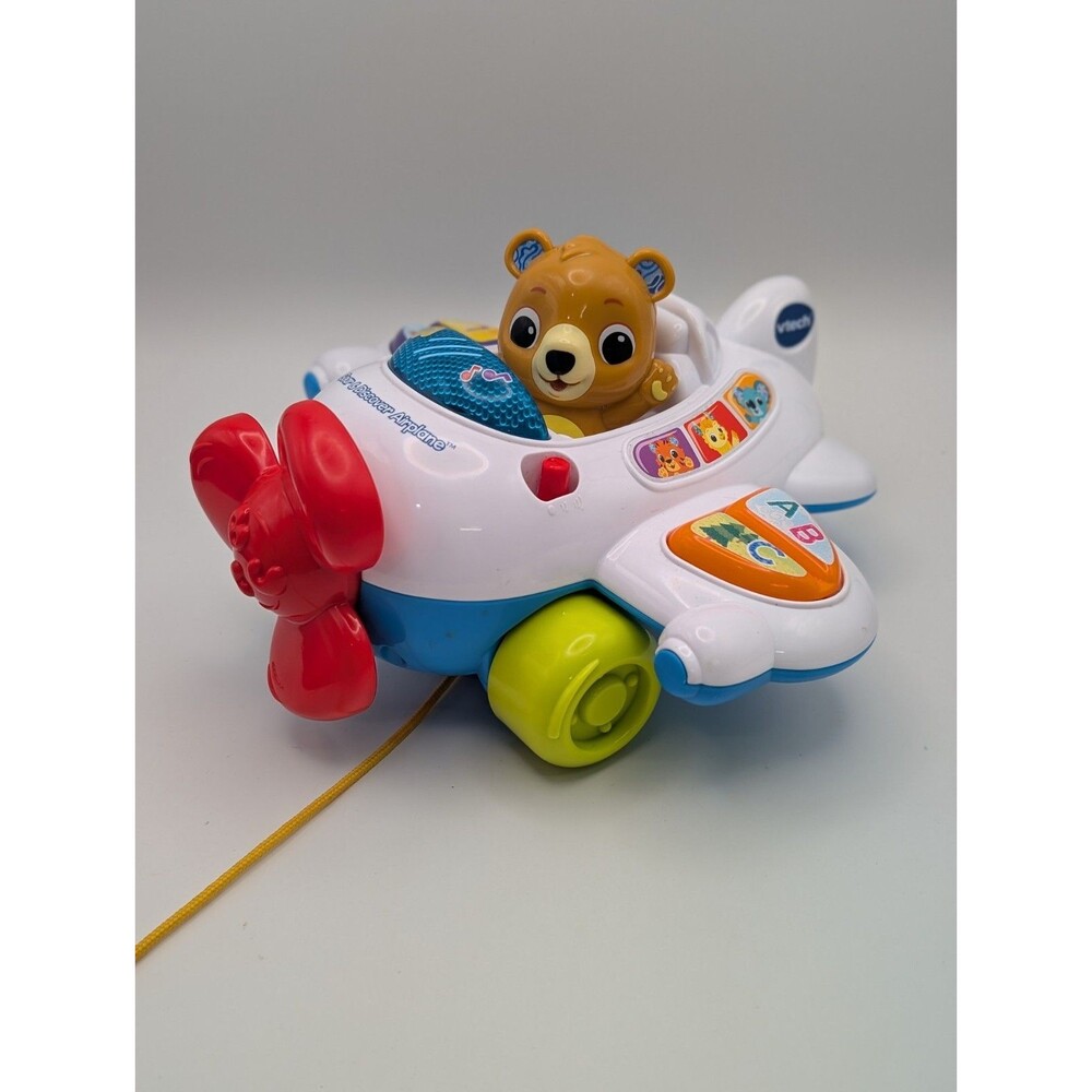VTech Soar & Discover Airplane Interactive Pull Toy Bear Pilot Music Lights ABC
